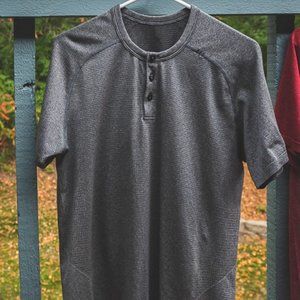 Lululemon grey/black men's large shirt — perfect for athletics or athleisure